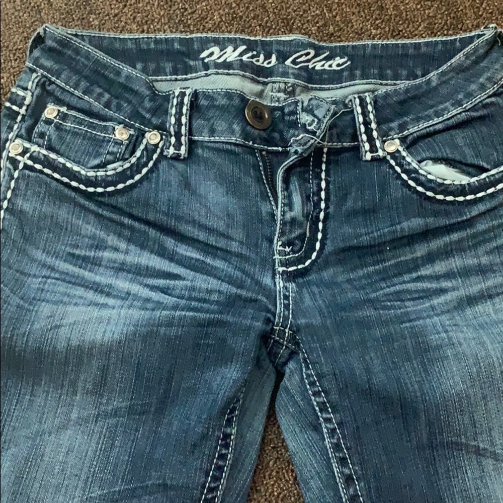 Size 7 miss chic!